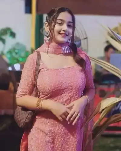 Call Girls Himayatnagar Cash On Delivery